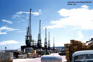 ORAN PORT-GRUES